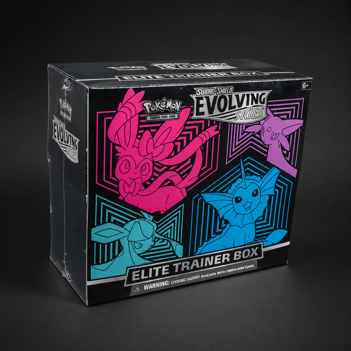 Pokémon Evolving Skies Elite Trainer Box [Glaceon/Vaporeon/Sylveon/Espeon]